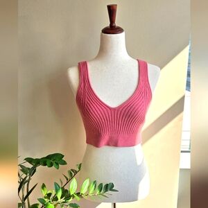 Urban Outfitters Dusty Pink Ribbed Knit Crop Top – Trendy & Comfy